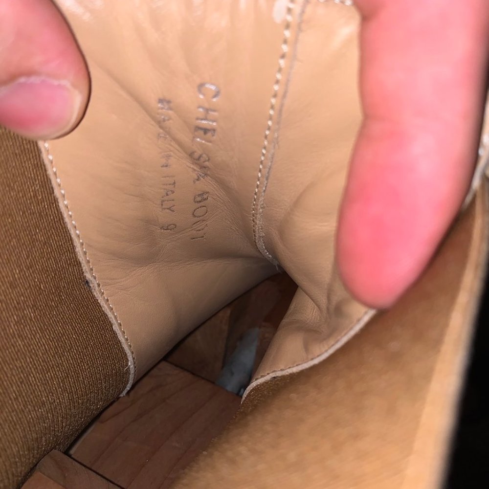 Represent Clothing Suede Chelsea Boots Cream Khaki Tan Size 9.5 - Picture 4 of 4